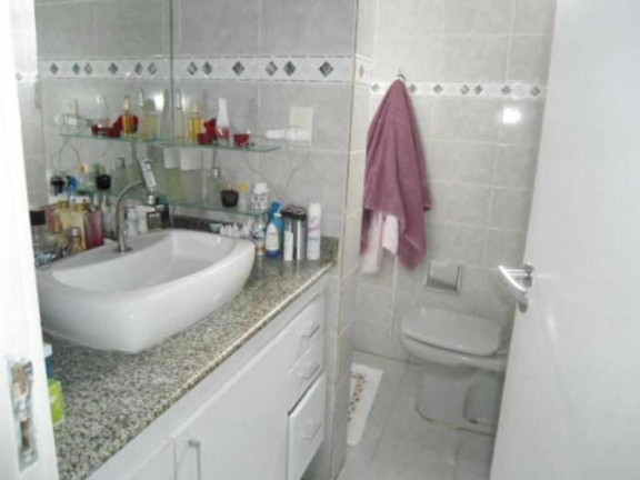 Imagem Apartamento com 3 Quartos à Venda, 115 m² em Candeal - Salvador