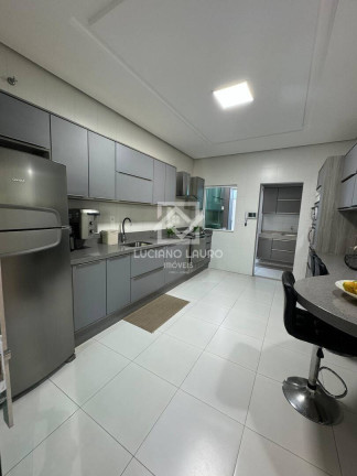 Imagem Casa com 3 Quartos à Venda, 300 m² em Boa Vista - Vitória Da Conquista Imagem Casa com 3 Quartos à Venda, 300 m² em Boa Vista - Vitória Da Conquista