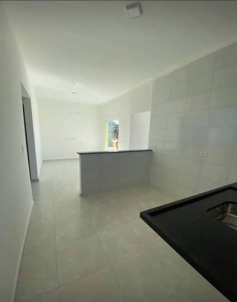 Imagem Casa com 2 Quartos à Venda,  em Jd. Regina - Itanhaém
