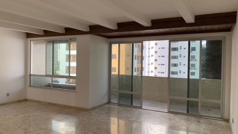 Apartamento com 4 Quartos à Venda, 200 m² em Canela - Salvador