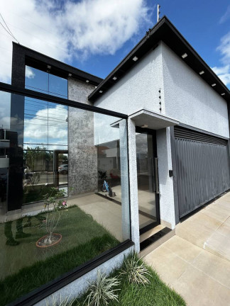 Casa com 3 Quartos à Venda,  em Jd Tarumã - Tangará Da Serra