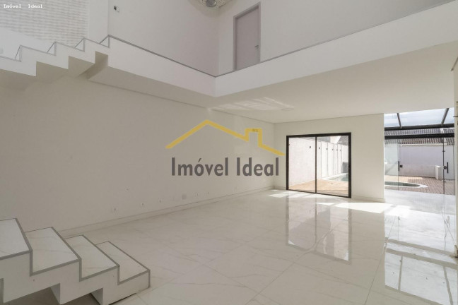 Imagem Casa com 4 Quartos à Venda, 339 m² em Santa Felicidade - Curitiba