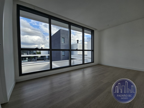Imagem Apartamento com 3 Quartos à Venda, 147 m² em Hugo Lange - Curitiba