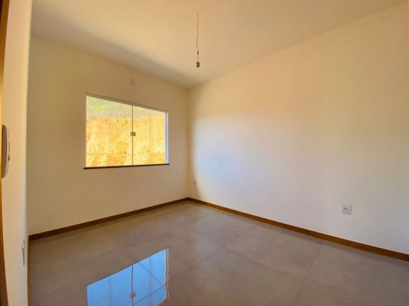 Imagem Casa com 3 Quartos à Venda, 100 m² em Albuquerque - Teresópolis Imagem Casa com 3 Quartos à Venda, 100 m² em Albuquerque - Teresópolis
