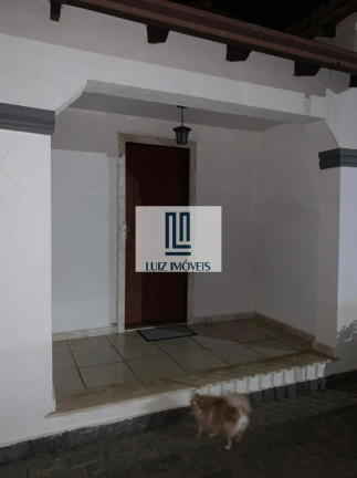 Imagem Casa com 4 Quartos à Venda, 244 m² em Centro - Paraíba Do Sul Imagem Casa com 4 Quartos à Venda, 244 m² em Centro - Paraíba Do Sul
