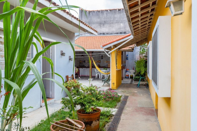 Imagem Casa com 3 Quartos à Venda, 244 m² em Vila Cordeiro - São Paulo Imagem Casa com 3 Quartos à Venda, 244 m² em Vila Cordeiro - São Paulo