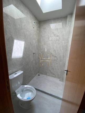Imagem Casa com 3 Quartos à Venda, 130 m² em Castelândia - Serra