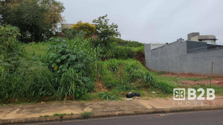 Terreno à Venda, 313 m² em Jardim Aeroporto - Bauru