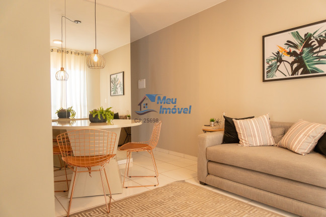 Imóvel com 3 Quartos à Venda, 56 m² em Parque Santa Rita De Cássia - Valparaíso De Goiás