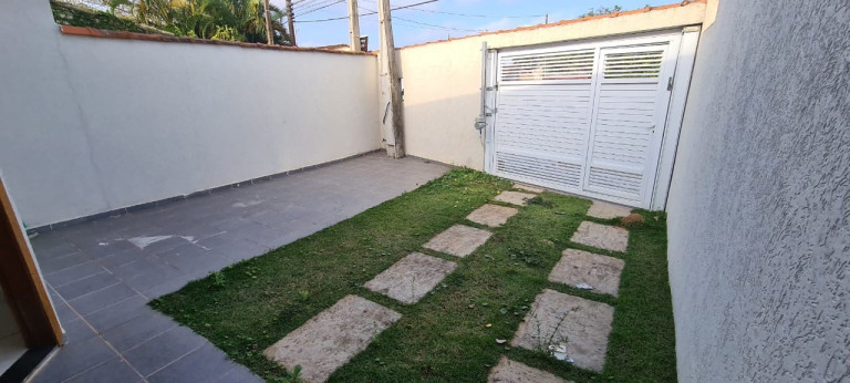 Imagem Casa com 2 Quartos à Venda, 150 m² em Jardim Regina - Itanhaém Imagem Casa com 2 Quartos à Venda, 150 m² em Jardim Regina - Itanhaém