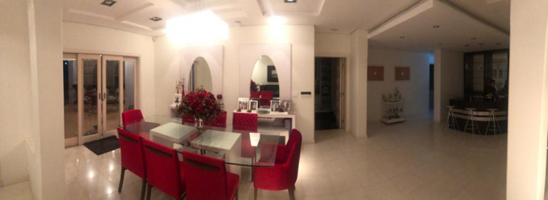 Imagem Casa com 3 Quartos à Venda, 450 m² em Bauru Imagem Casa com 3 Quartos à Venda, 450 m² em Bauru