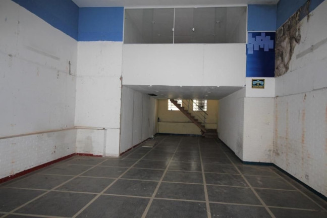 Imagem Casa com 3 Quartos à Venda, 265 m² em Centro - Curitiba