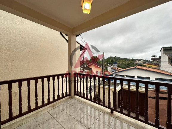 Imagem Casa com 4 Quartos à Venda, 180 m² em Centro - Ubatuba