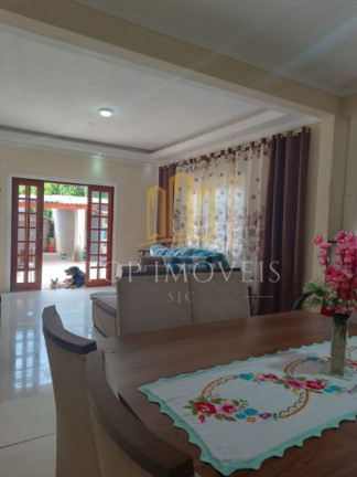 Chácara com 5 Quartos à Venda, 1.052 m² em Tapanhão - Jambeiro