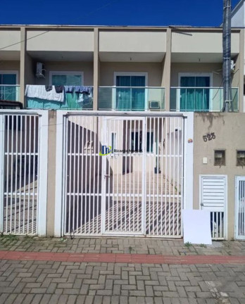 Sobrado com 2 Quartos à Venda, 84 m² em Cedro - Camboriú