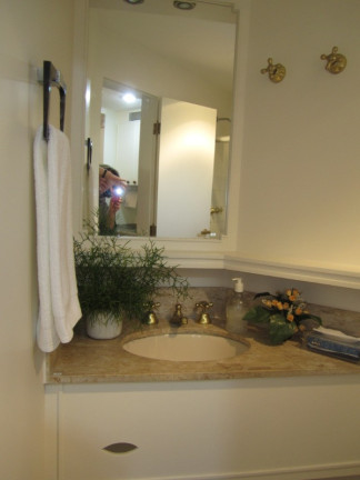 Imagem Flat com 1 Quarto à Venda, 40 m² em Itaim Bibi - São Paulo Imagem Flat com 1 Quarto à Venda, 40 m² em Itaim Bibi - São Paulo