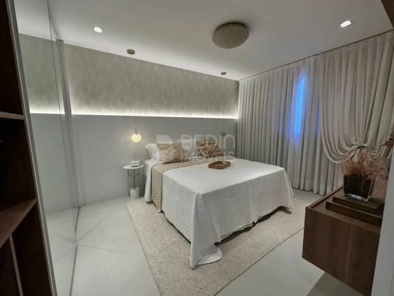 Imagem Apartamento com 3 Quartos à Venda, 132 m² em Centro - Balneário Camboriú Imagem Apartamento com 3 Quartos à Venda, 132 m² em Centro - Balneário Camboriú