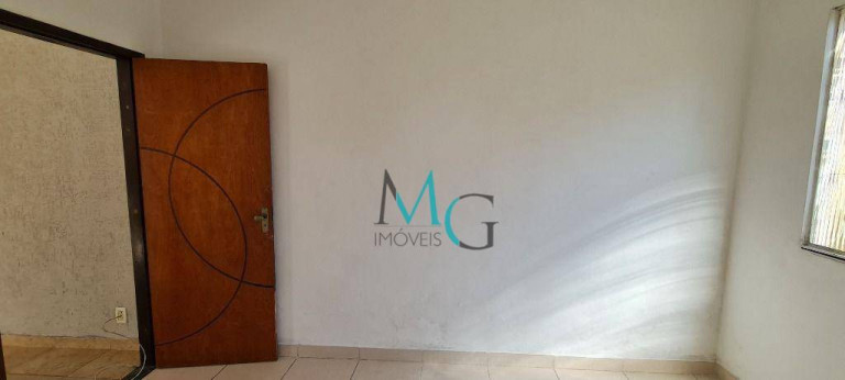 Imagem Casa com 2 Quartos à Venda, 140 m² em Santíssimo - Rio De Janeiro Imagem Casa com 2 Quartos à Venda, 140 m² em Santíssimo - Rio De Janeiro