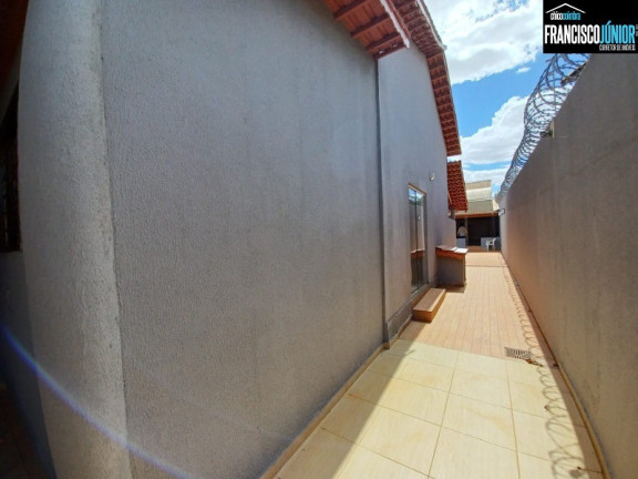 Imagem Casa com 3 Quartos à Venda, 300 m² em Jardim São José - Goiânia Imagem Casa com 3 Quartos à Venda, 300 m² em Jardim São José - Goiânia