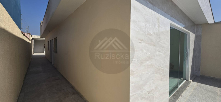 Imagem Casa com 2 Quartos à Venda, 185 m² em Jardim Grandesp - Itanhaém Imagem Casa com 2 Quartos à Venda, 185 m² em Jardim Grandesp - Itanhaém