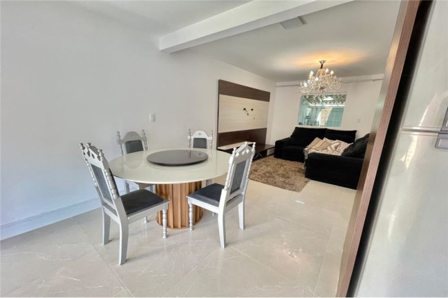 Imagem Casa com 3 Quartos à Venda,  em Barra - Balneário Camboriú