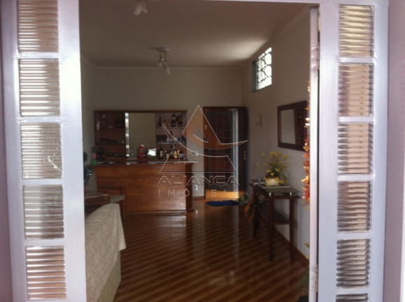 Imagem Casa com 3 Quartos à Venda, 234 m² em Ribeirânia - Ribeirão Preto