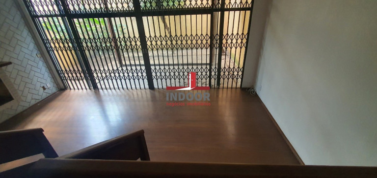 Imagem Casa com 4 Quartos para Alugar, 400 m² em água Fria - São Paulo