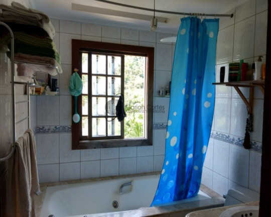 Imagem Casa com 4 Quartos à Venda, 202 m² em Itaipú - Niterói