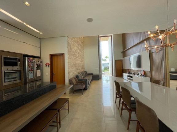 Imagem Casa com 4 Quartos à Venda, 240 m² em Condomínio Do Lago - Goiânia Imagem Casa com 4 Quartos à Venda, 240 m² em Condomínio Do Lago - Goiânia