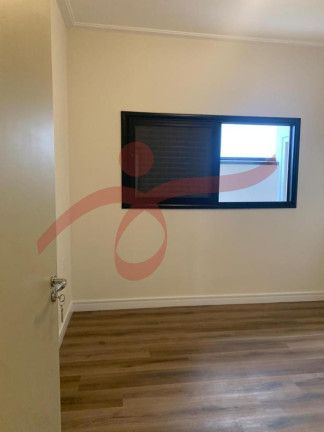 Imagem Casa com 3 Quartos à Venda, 300 m² em Piracangaguá - Taubaté Imagem Casa com 3 Quartos à Venda, 300 m² em Piracangaguá - Taubaté