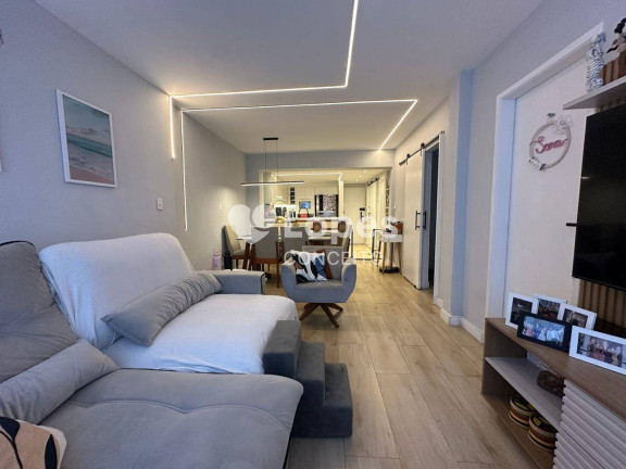 Imagem Apartamento com 2 Quartos à Venda, 67 m² em Ponta Da Praia - Santos