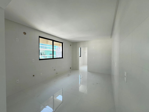 Imagem Apartamento com 4 Quartos à Venda, 176 m² em Meia Praia - Itapema
