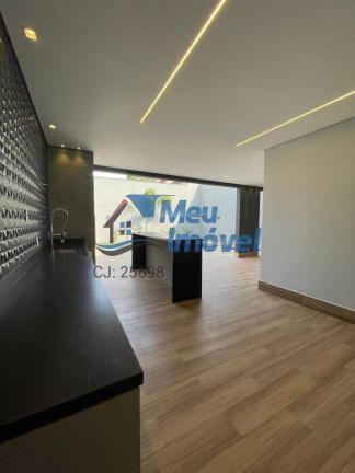 Imagem Casa com 4 Quartos à Venda, 320 m² em Setor Habitacional Vicente Pires - Brasília Imagem Casa com 4 Quartos à Venda, 320 m² em Setor Habitacional Vicente Pires - Brasília