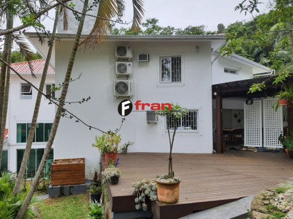 Imagem Casa com 5 Quartos à Venda, 535 m² em Itacorubi - Florianópolis