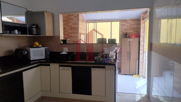 Imagem Casa com 3 Quartos à Venda, em Serpa - Caieiras Imagem Casa com 3 Quartos à Venda, em Serpa - Caieiras