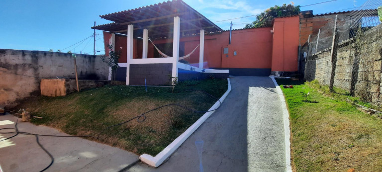Imagem Casa com 2 Quartos à Venda, 85 m² em San Genaro - Ribeirão Das Neves