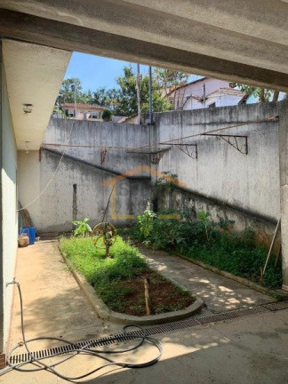 Imagem Casa com 2 Quartos à Venda, 384 m² em Vila Irmãos Arnoni - São Paulo Imagem Casa com 2 Quartos à Venda, 384 m² em Vila Irmãos Arnoni - São Paulo