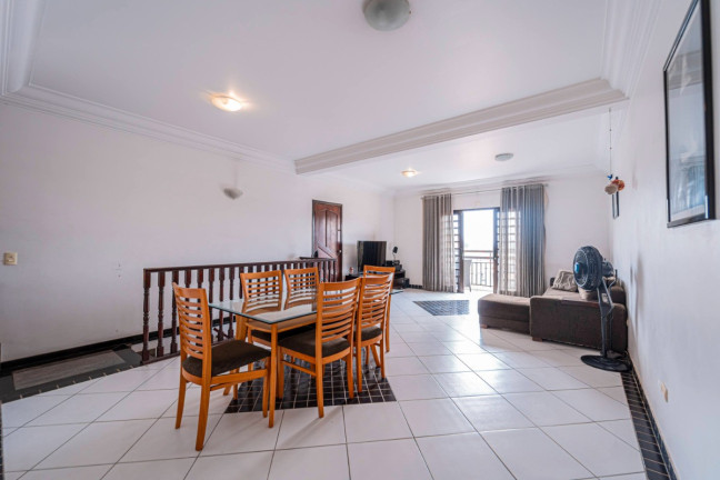 Imagem Casa com 3 Quartos à Venda, 305 m² em Vila Morse - São Paulo