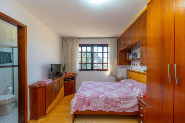 Imagem Casa com 3 Quartos à Venda, 129 m² em Portão - Curitiba