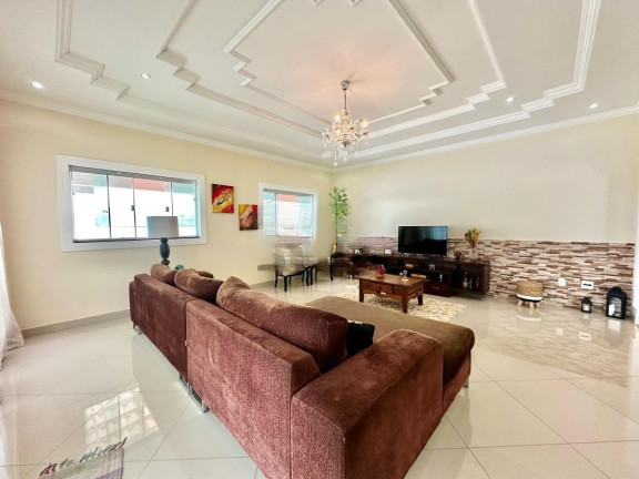 Imagem Casa com 5 Quartos à Venda, 500 m² em Setor Habitacional Arniqueira (águas Claras) - Brasília Imagem Casa com 5 Quartos à Venda, 500 m² em Setor Habitacional Arniqueira (águas Claras) - Brasília