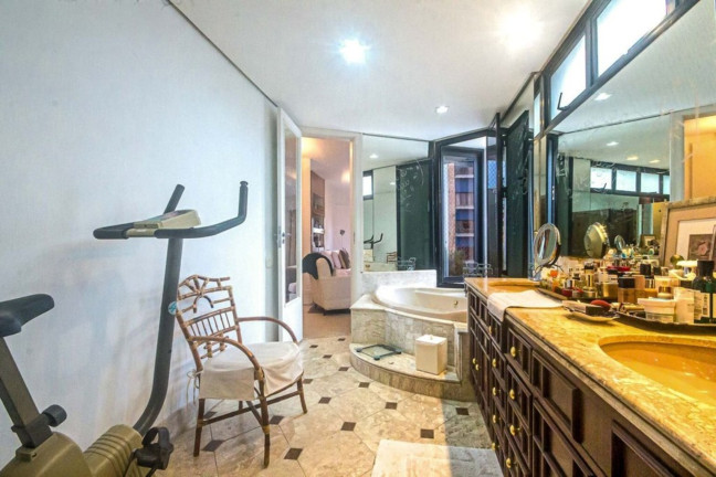 Imagem Apartamento com 4 Quartos à Venda, 369 m² em Morumbi - São Paulo Imagem Apartamento com 4 Quartos à Venda, 369 m² em Morumbi - São Paulo