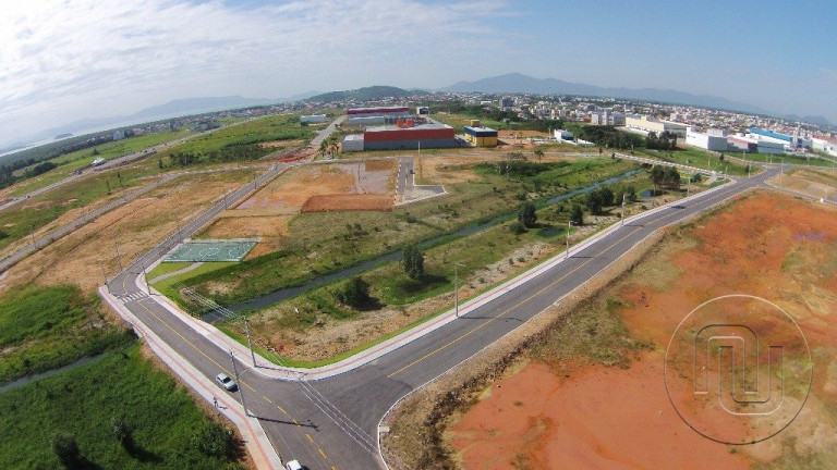 Imagem Terreno à Venda, 2.324 m² em Barra Do Aririú - Palhoça Imagem Terreno à Venda, 2.324 m² em Barra Do Aririú - Palhoça