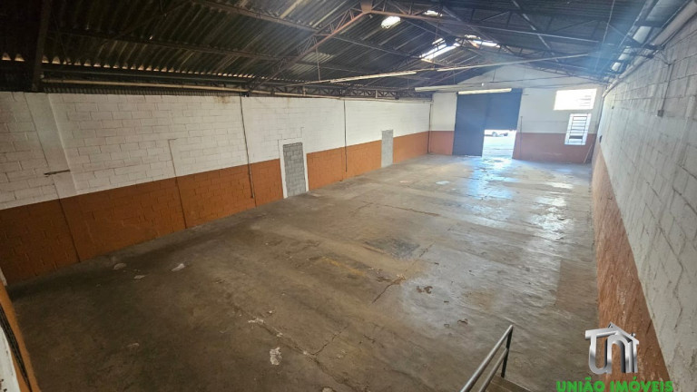 Imagem Imóvel Comercial para Alugar, 300 m² em Santa Luzia - Bragança Paulista