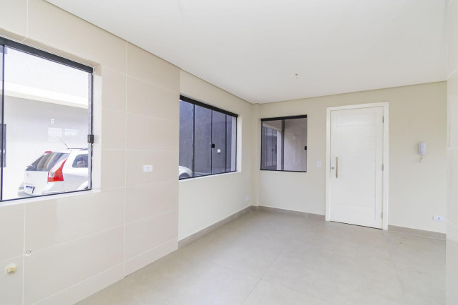 Imagem Casa de Condomínio com 3 Quartos à Venda, 97 m² em Uberaba - Curitiba