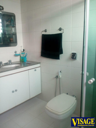 Imagem Casa com 3 Quartos à Venda, 250 m² em Cid. Jardim - Jacareí Imagem Casa com 3 Quartos à Venda, 250 m² em Cid. Jardim - Jacareí