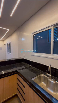 Imagem Casa com 2 Quartos à Venda, 87 m² em Ocian - Praia Grande Imagem Casa com 2 Quartos à Venda, 87 m² em Ocian - Praia Grande