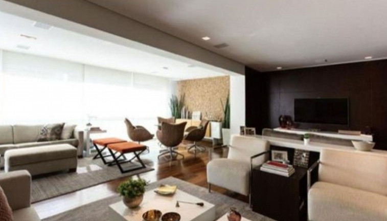 Apartamento com 3 Quartos à Venda, 173 m² em Moema - São Paulo