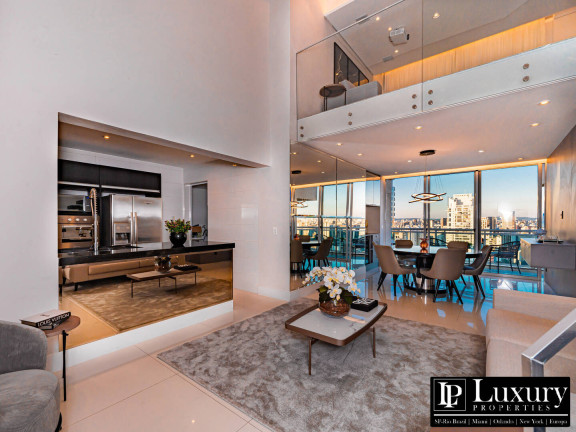 Apartamento com 2 Quartos à Venda, 164 m² em Brooklin Novo - São Paulo