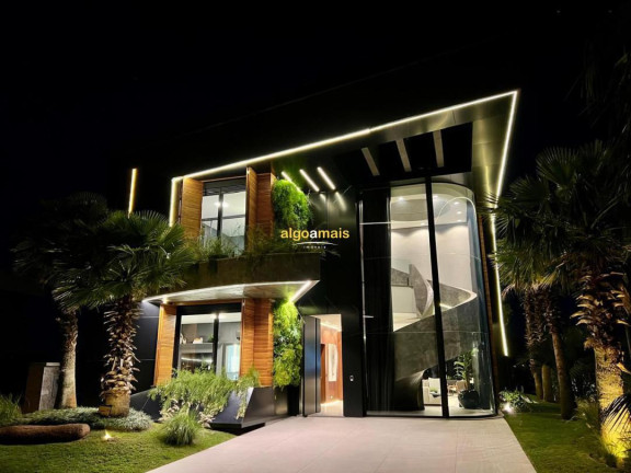 Casa com 5 Quartos à Venda,  em Condominio Sense - Xangri-lá
