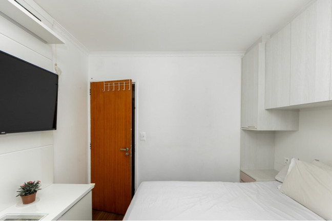 Imagem Imóvel com 2 Quartos à Venda, 50 m² em Capão Redondo - São Paulo